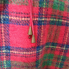 Load image into Gallery viewer, Tarten Plaid Wrap, a Classic