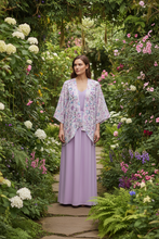 Load image into Gallery viewer, Lilac flower Kimono