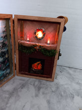 Load image into Gallery viewer, Twas the Night Before Christmas Booknook and Miniature Book
