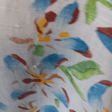 Load image into Gallery viewer, Vintage Linen Tablecloth Kimono