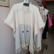 Load image into Gallery viewer, Cream and gray mid-weight cotton wrap