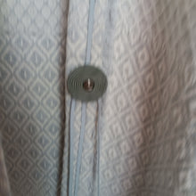 Load image into Gallery viewer, Cream and gray mid-weight cotton wrap