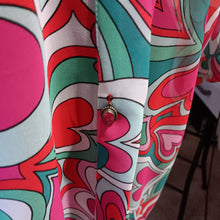 Load image into Gallery viewer, Vintage hearts kimono