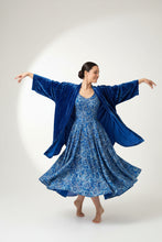 Load image into Gallery viewer, Blue Crushed Velvet Kimono
