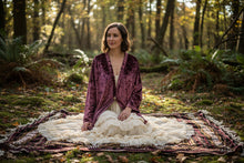 Load image into Gallery viewer, Wine Crushed Velvet Kimono