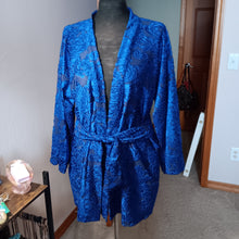 Load image into Gallery viewer, Royal Blue Cut Velvet Kimono with belt