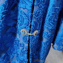 Load image into Gallery viewer, Royal Blue Cut Velvet Kimono with belt